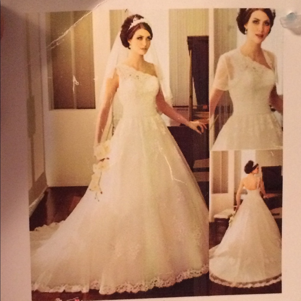 Brand new wedding dress